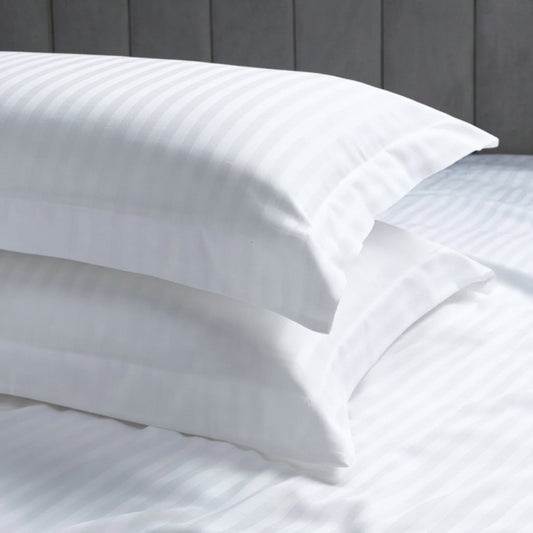 Kellef Jasteku i bardhe vija 50% Cot 50%Pol 60 x 85cm